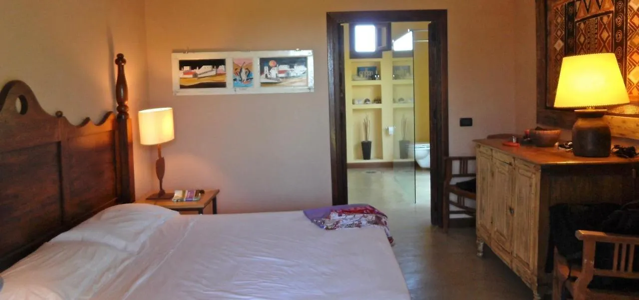 Cave Garden Villa Favignana Bed & Breakfast