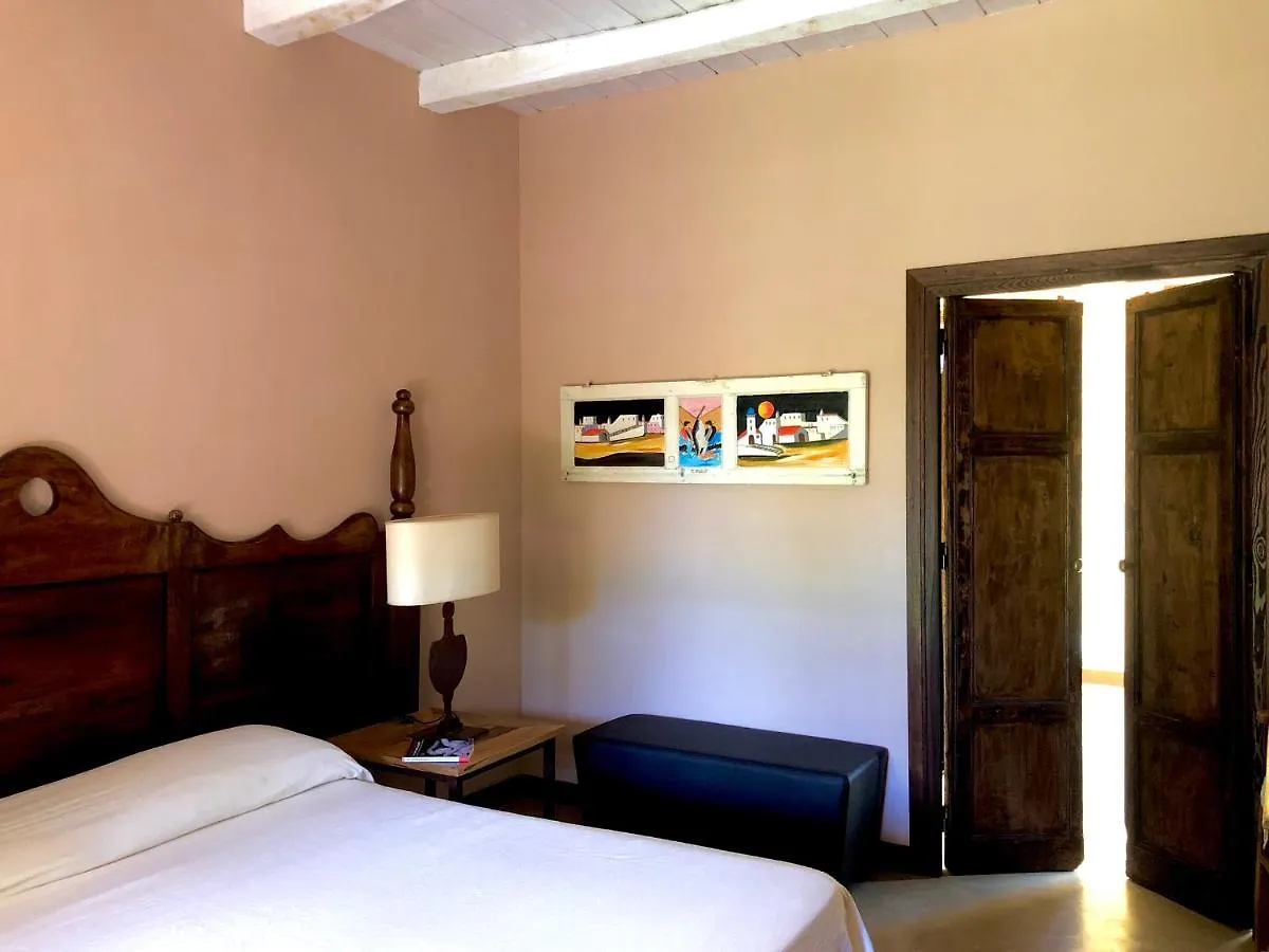 Cave Garden Villa Favignana Bed & Breakfast